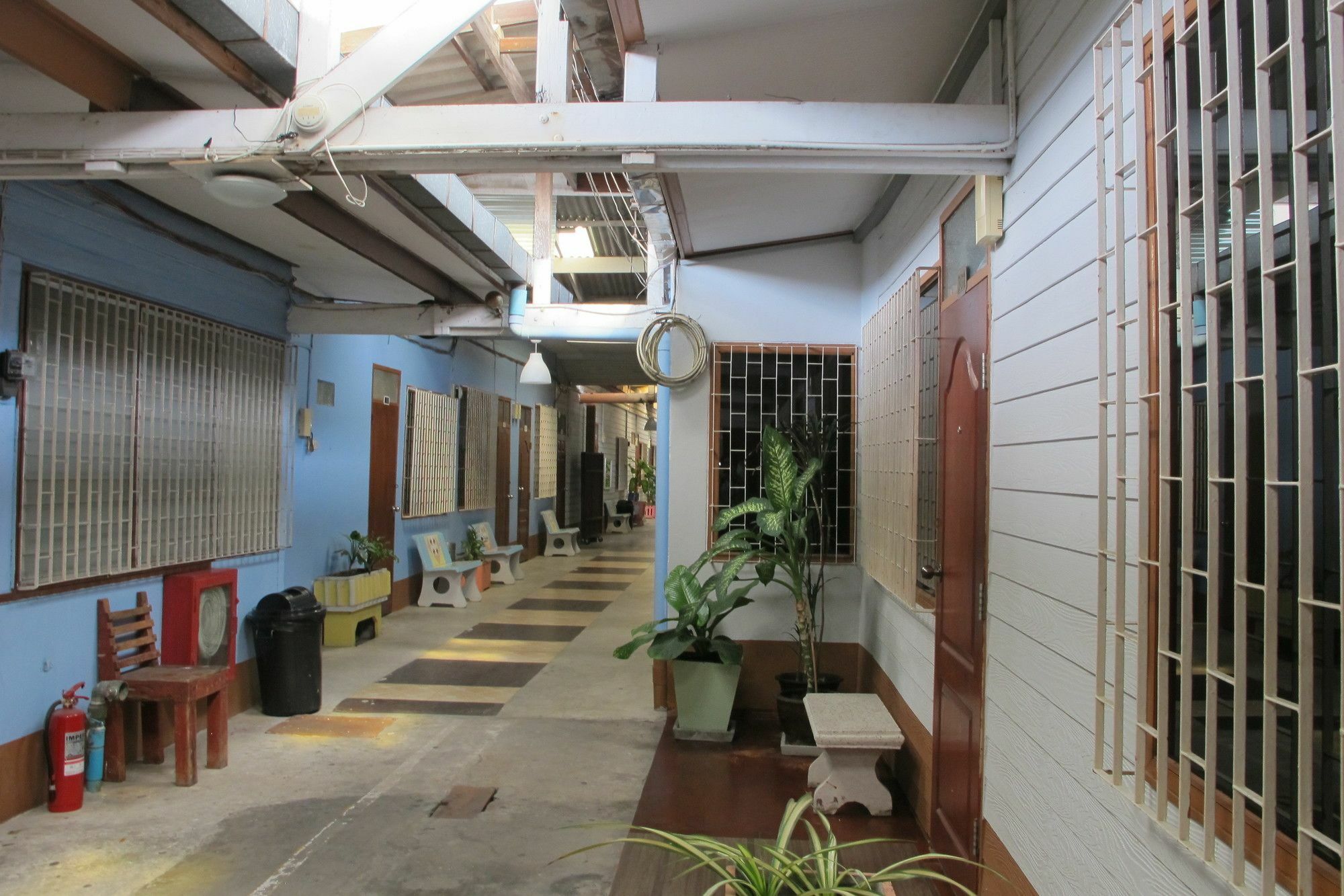 Samchai Hotel Si Racha Esterno foto
